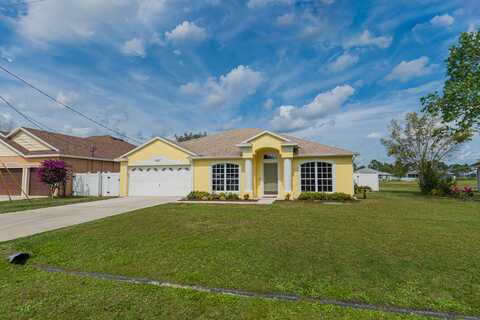 5857 NW Corso Avenue, Port Saint Lucie, FL 34986