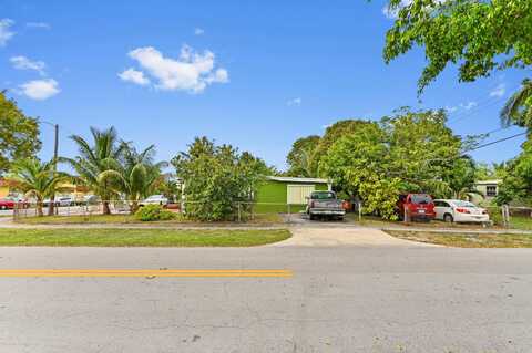 611 NW 179th Street, Miami Gardens, FL 33169