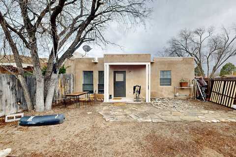 1719 Siri Dharma Ct, Santa Fe, NM 87501