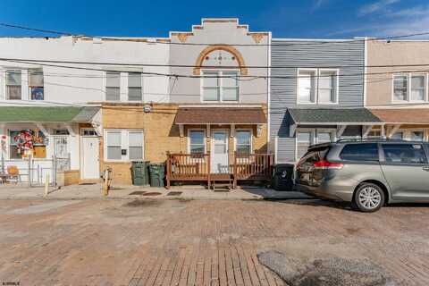 7 S Metropolitan Ave, Atlantic City, NJ 08401