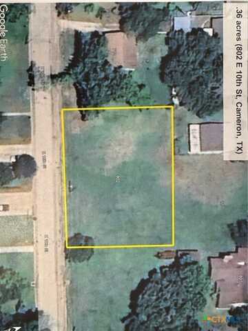 802 East 10th Street, Cameron, TX 76520