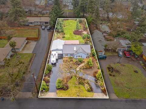 1616 Crown Avenue, Medford, OR 97504