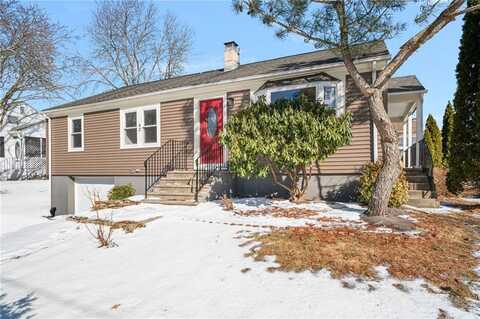 42 Belcourt Avenue, North Providence, RI 02911