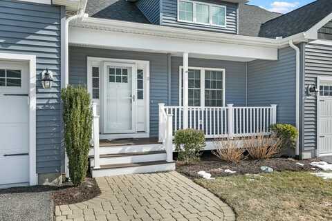 16 Bailey Brook Court, Middletown, RI 02842