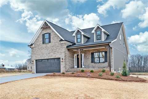 377 Lenalan Drive, Lexington, NC 27295