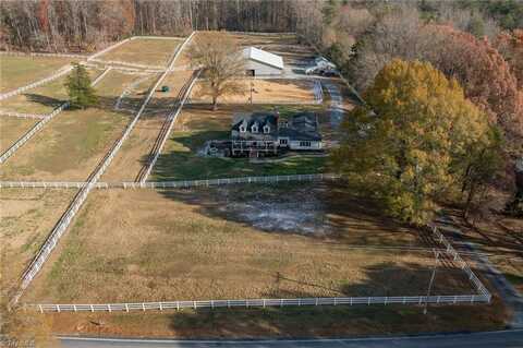 4911 Abbotts Creek Church Road, Kernersville, NC 27284