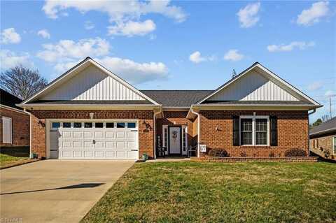 204 New Hampshire Court, Mocksville, NC 27028