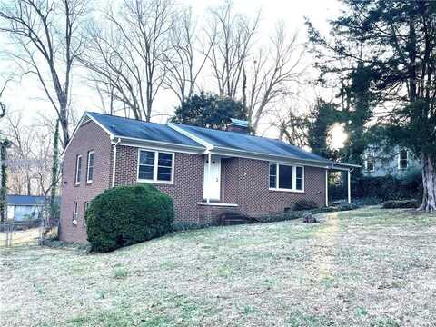 1441 SUNSET Avenue, Asheboro, NC 27205