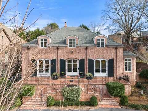 1984 Runnymede Road, Winston Salem, NC 27104