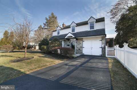 320 WALNUT PLACE, HAVERTOWN, PA 19083