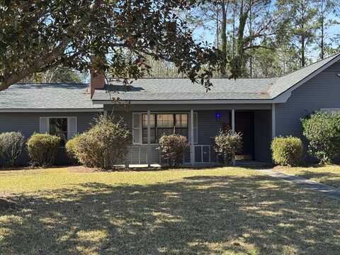 2710 Clayton Drive, Valdosta, GA 31602