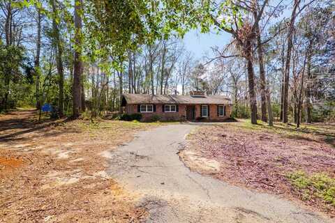 1203 Hickory Dr., Valdosta, GA 31602