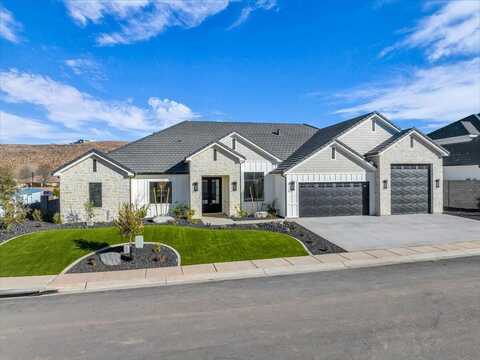 643 Queensridge DR, Washington, UT 84780