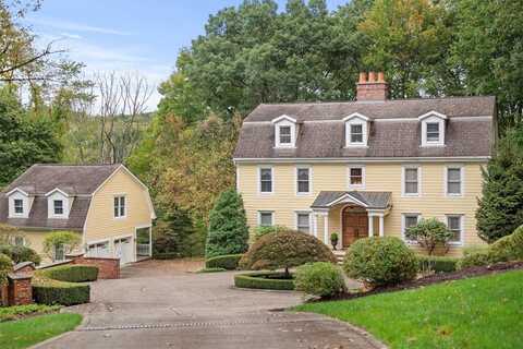 25 Oak Knoll Dr, Sewickley Heights, PA 15143