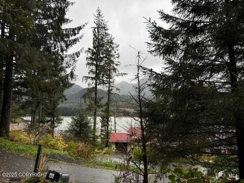 1940 Sutherland Drive, Juneau, AK 99801