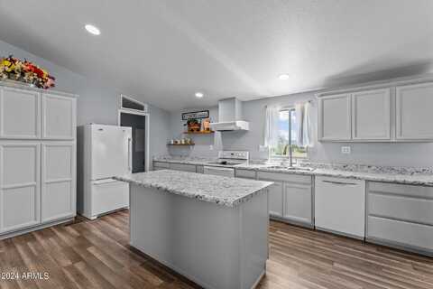24917 W MORNING VISTA Lane, Wittmann, AZ 85361