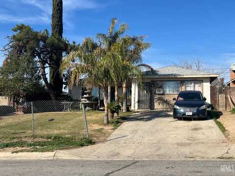 2112 Pageant Street, Bakersfield, CA 93306