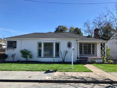 2152 Montecito Avenue, Santa Rosa, CA 95404