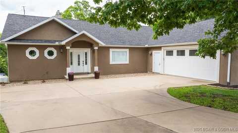 100 Quiet Meadows Court, Linn Creek, MO 65052