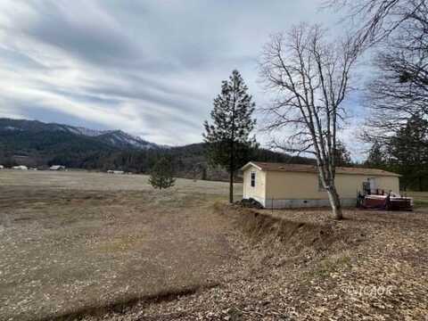 2985 Hyampom Rd, Hayfork, CA 96041