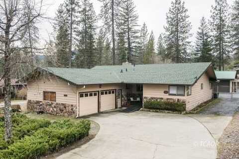 401 Easter Ave, Weaverville, CA 96093