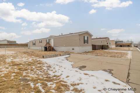 4402 AVENUE B-2, Cheyenne, WY 82007