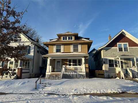 1730 Park Avenue SE, Cedar Rapids, IA 52403