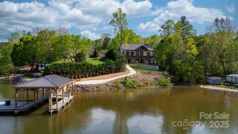 6233 Riviera Run Estates Drive, Hickory, NC 28601
