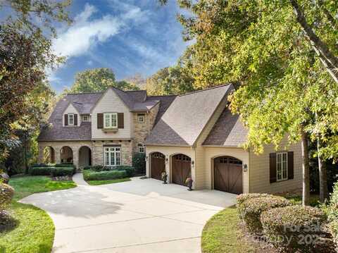 1307 Wyndmere Hills Lane, Matthews, NC 28105