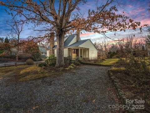 101 Hiawassee Avenue, Black Mountain, NC 28711