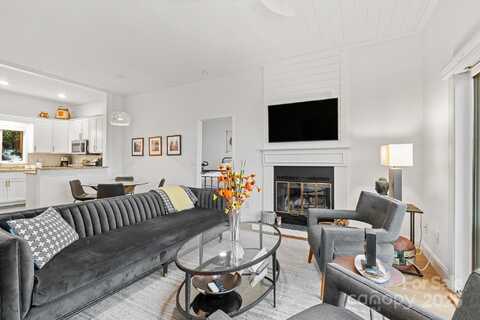 418 Windswept Drive, Asheville, NC 28801