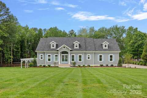 111 Kent Court, Mooresville, NC 28117