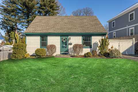 126 Churchill Street, Fairfield, CT 06824