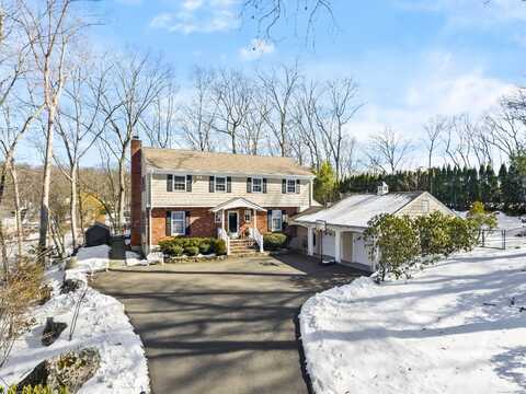 73 Chestnut Hill Lane, Stamford, CT 06903