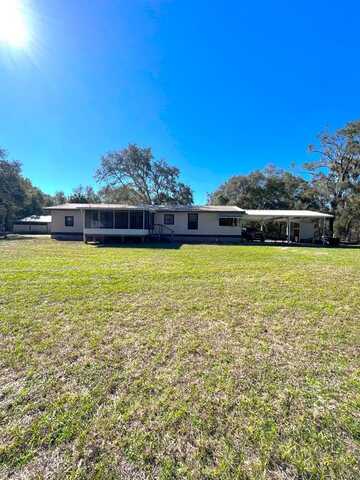 7491 150th St, Chiefland, FL 32626