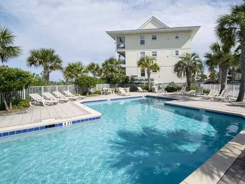 8436 Gulf Boulevard, Navarre, FL 32566