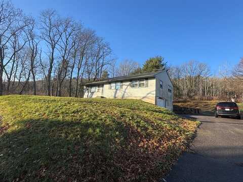 3572 Pennsylvania Ave, Apalachin, NY 13732