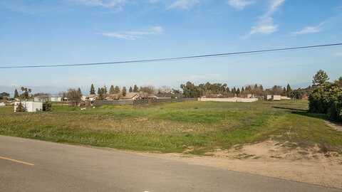 1 Road 35 1/2, Madera, CA 93636