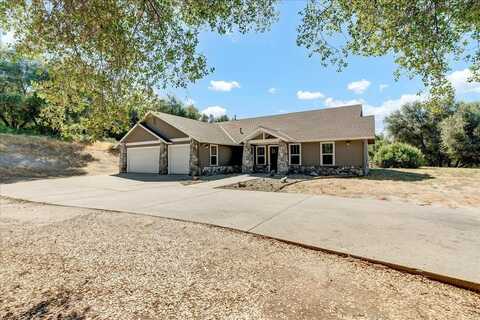 46453 Opah Drive, Ahwahnee, CA 93601