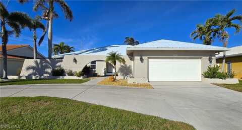 931 Bal Harbor Boulevard, Punta Gorda, FL 33950