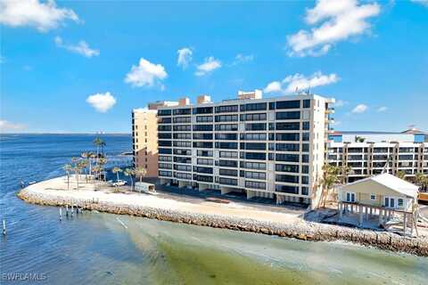 undefined, Fort Myers, FL 33908