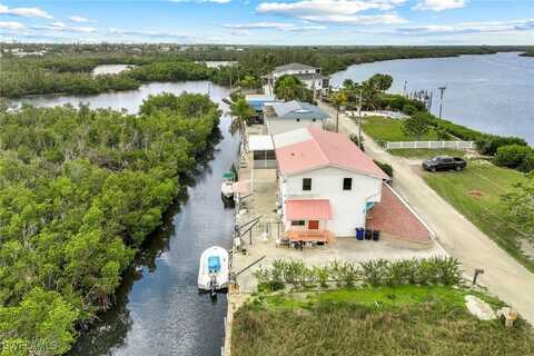 8151 Moyer Lane, Bokeelia, FL 33922