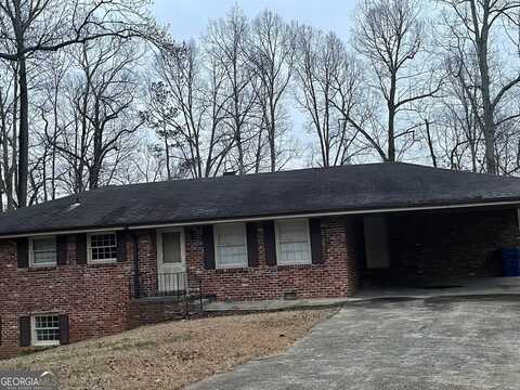 5690 Deerfield, College Park, GA 30349