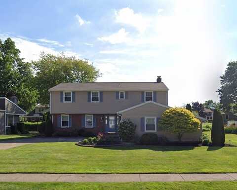 5219 ROBINHOOD Lane, Erie, PA 16509