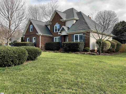 2 Winslow Way, Simpsonville, SC 29681