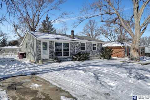 521 NW 9th Street, Lincoln, NE 68528