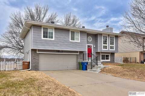 9802 S 10th Street, Bellevue, NE 68123