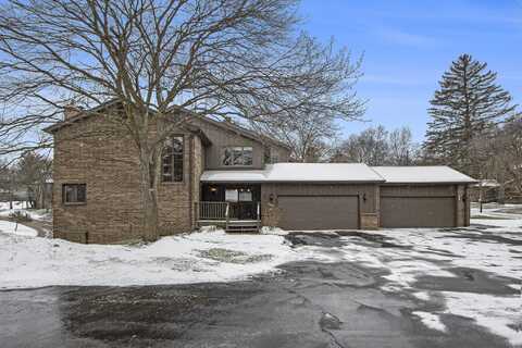 3636 Woodcliff Drive, Kalamazoo, MI 49008