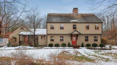 21 Cross Rd, Bernardsville, NJ 07920