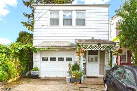 109 Dixon Ave, Paterson, NJ 07501